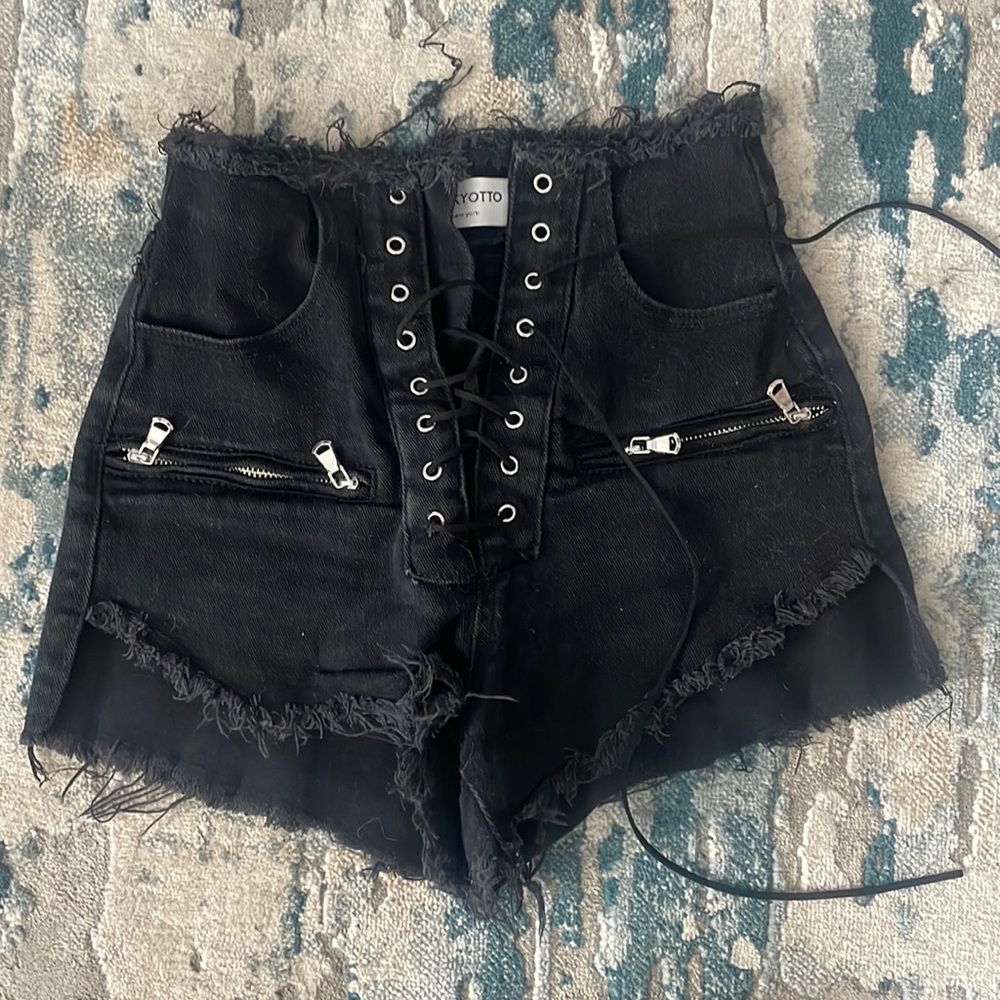 Pinkyotto High Waisted Shorts